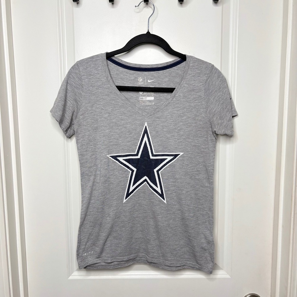 Nike NFL Dallas Cowboys Womens Gray Dri-FIT V-Neck Star Logo T-Shirt Small